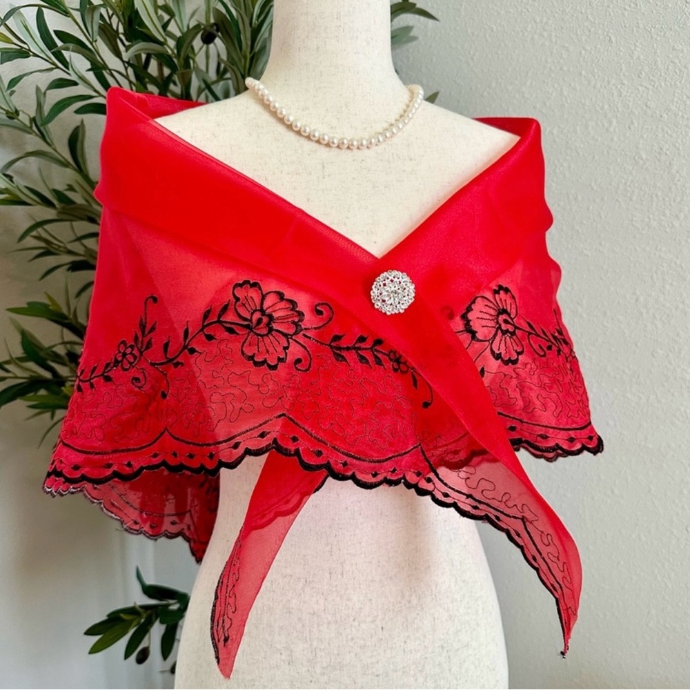 Red Alampay and black embroidery with rhinestones brooch